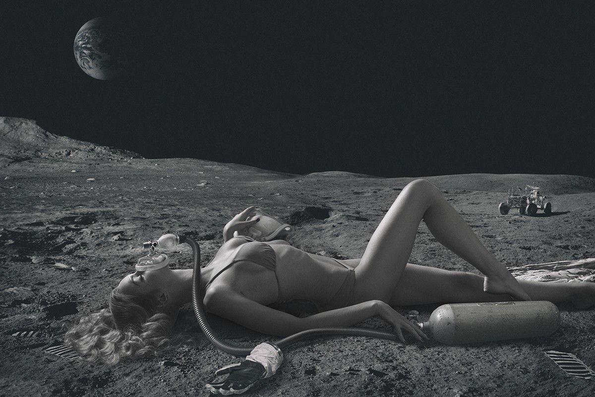 Moon bathing. 